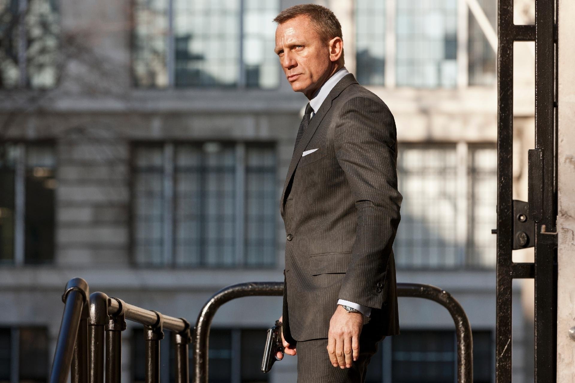Daniel Craig deve viver o espi&atilde;o pela &uacute;ltima vez no cinema