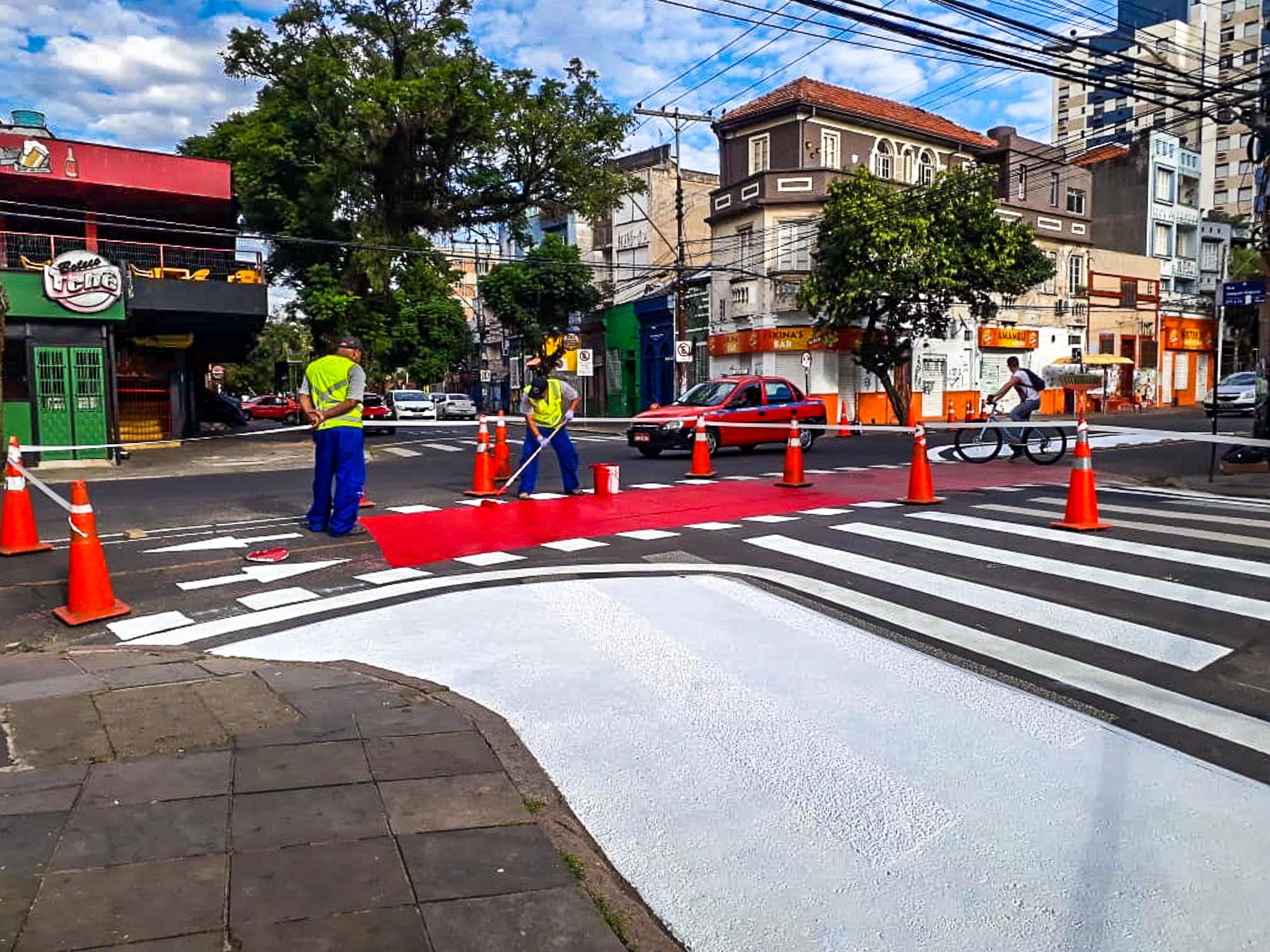 Sinaliza&ccedil;&atilde;o horizontal do cruzamento entre as ruas Jos&eacute; do Patroc&iacute;nio e Joaquim Nabuco foi alterado