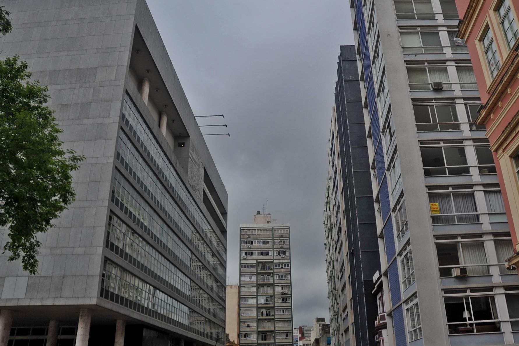Porto Alegre ter&aacute; chuva nesta sexta