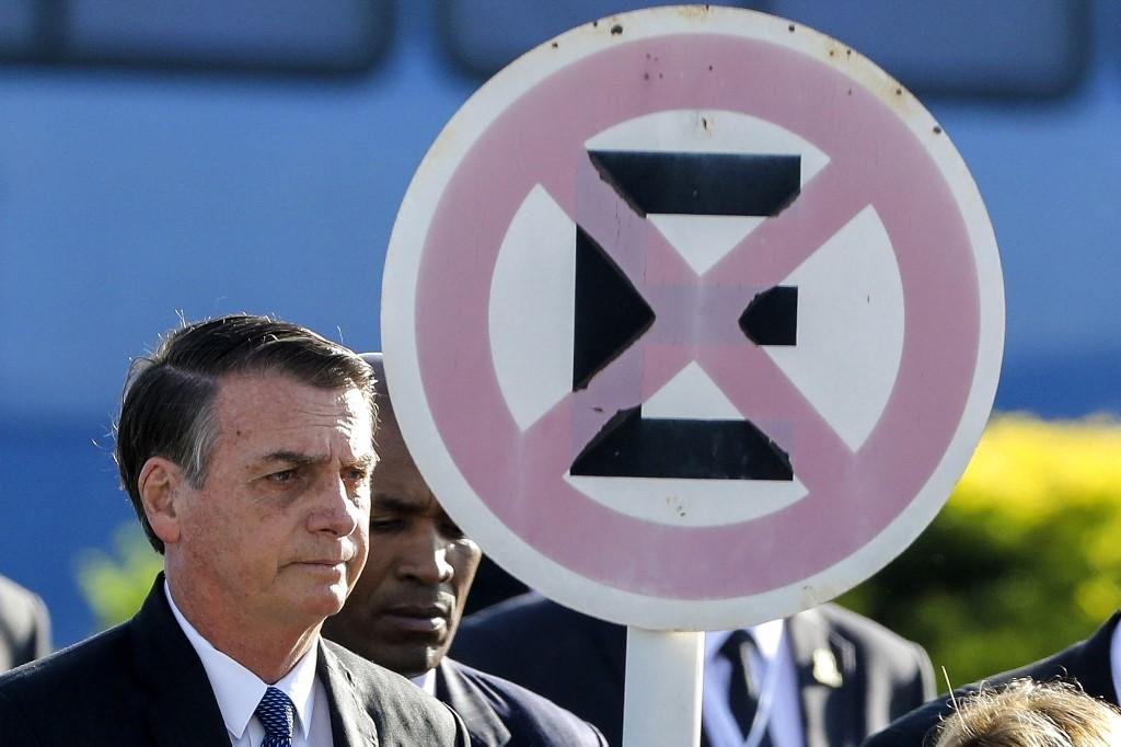 Bolsonaro lembrou que proposta prev&ecirc; economia de R$ 1 trilh&atilde;o em 10 anos