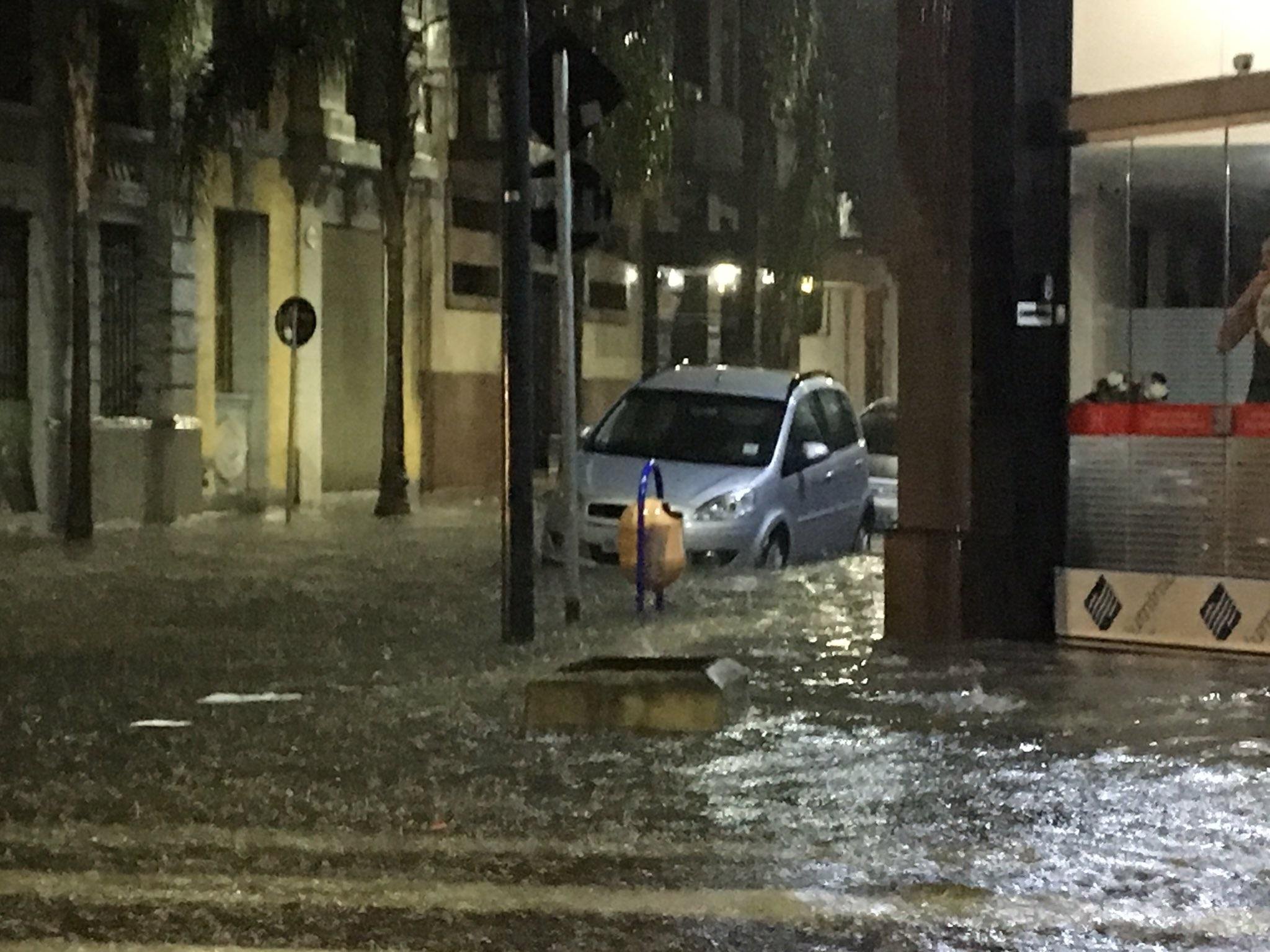 Ruas centrais da Capital registraram alagamentos