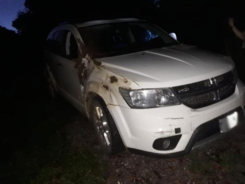 Caminhonete usada por criminosos se envolveu em acidente