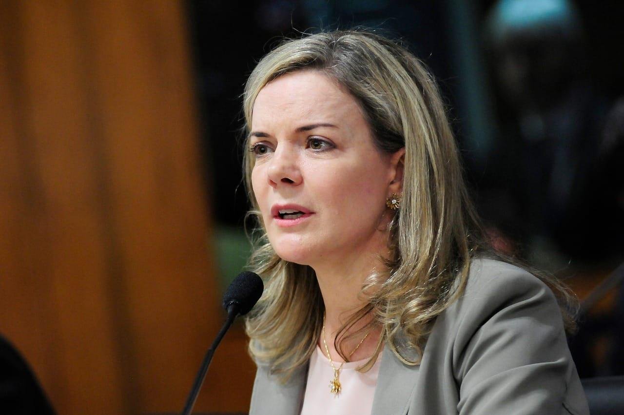 Nota do PT &eacute; assinada pelos parlamentares Gleisi Hoffmann, Humberto Costa (PE) e Paulo Pimenta (RS) - respectivamente, presidente nacional do partido e l&iacute;deres da legenda no Senado e na C&acirc;mara