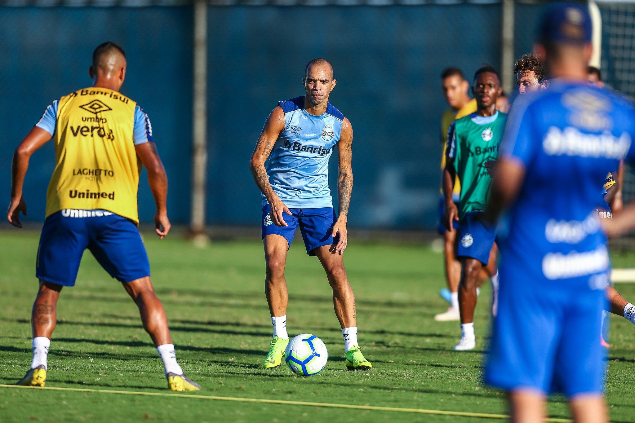 Tardelli &eacute; op&ccedil;&atilde;o para encarar o Ava&iacute;