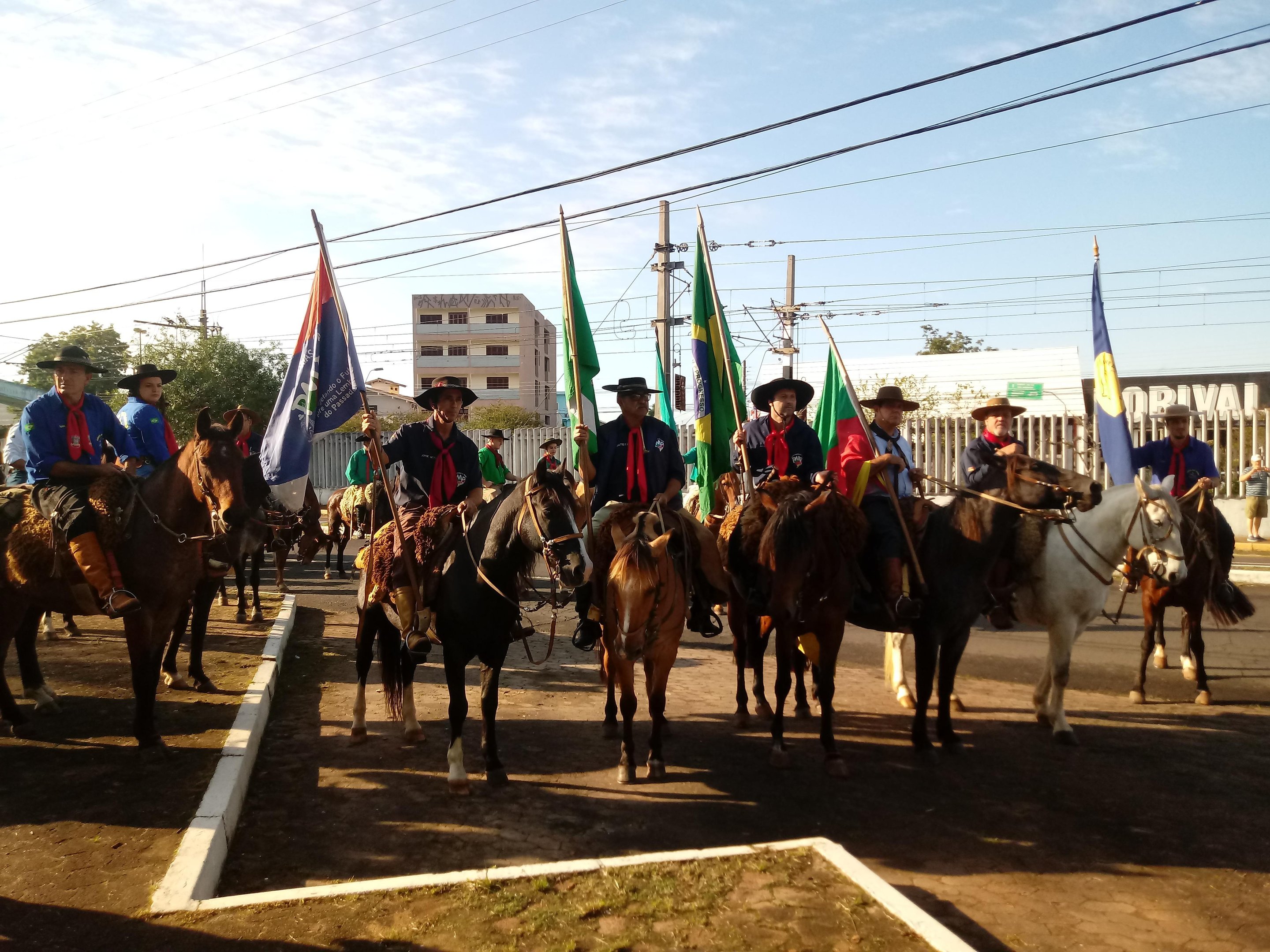 O grupo percorreu cerca de 12 quil&ocirc;metros