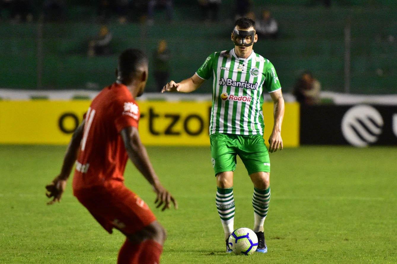 Juventude superou o Vila Nova-GO nas cobran&ccedil;as de p&ecirc;naltis