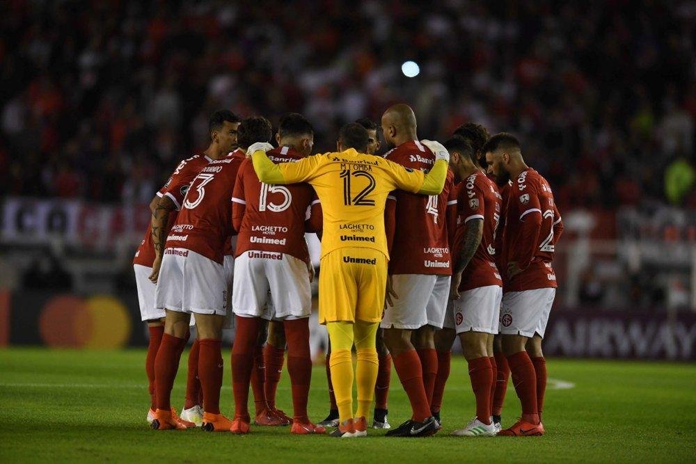 Jogadores do Inter apoiaram Lomba ap&oacute;s falha