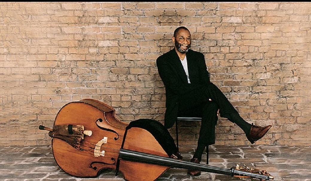 Show de Ron Carter em Porto Alegre ser&aacute; nesta sexta-feira