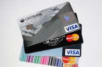 Visa, Mastercard, American Express sofrem na China por uma legislação muito restrita