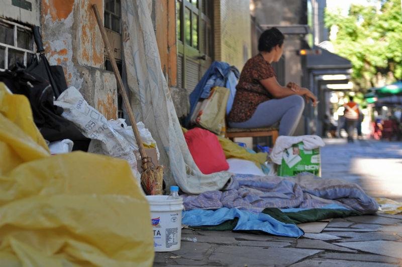 Escassez de interessados no programa dificulta situa&ccedil;&atilde;o de pessoas que moram nas ruas de Porto Alegre