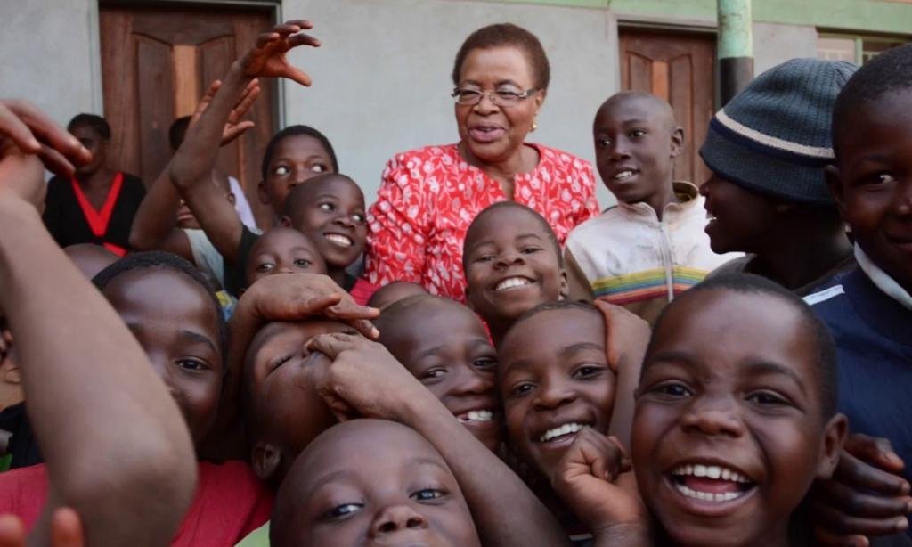 Gra&ccedil;a Machel &eacute; a primeira conferencista do Fronteiras do Pensamento 2019