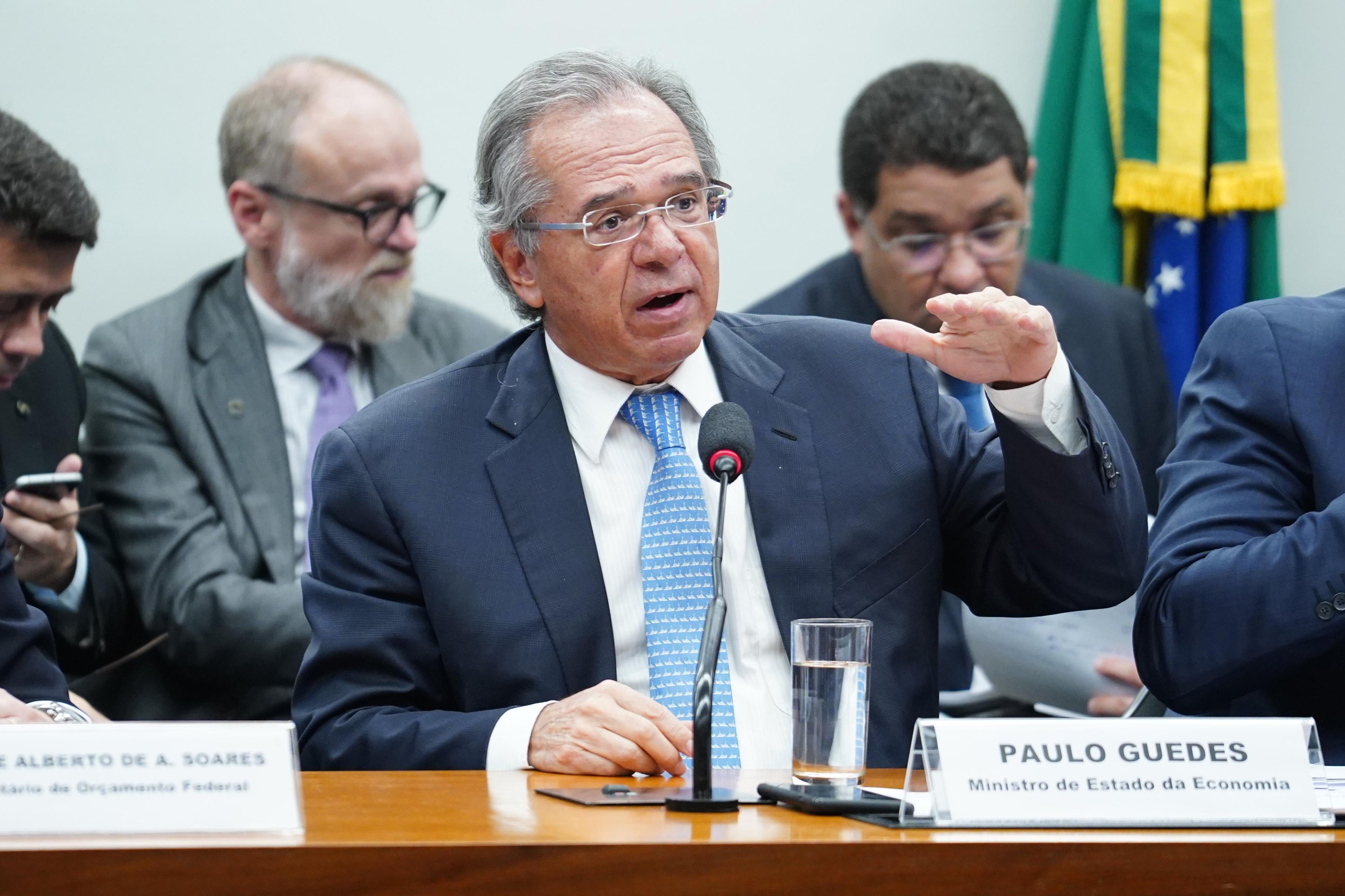 Paulo Guedes reiterou que contingenciamento de 30% do Or&ccedil;amento discricion&aacute;rio da educa&ccedil;&atilde;o resulta num bloqueio de 3,6% da verba total para &aacute;rea