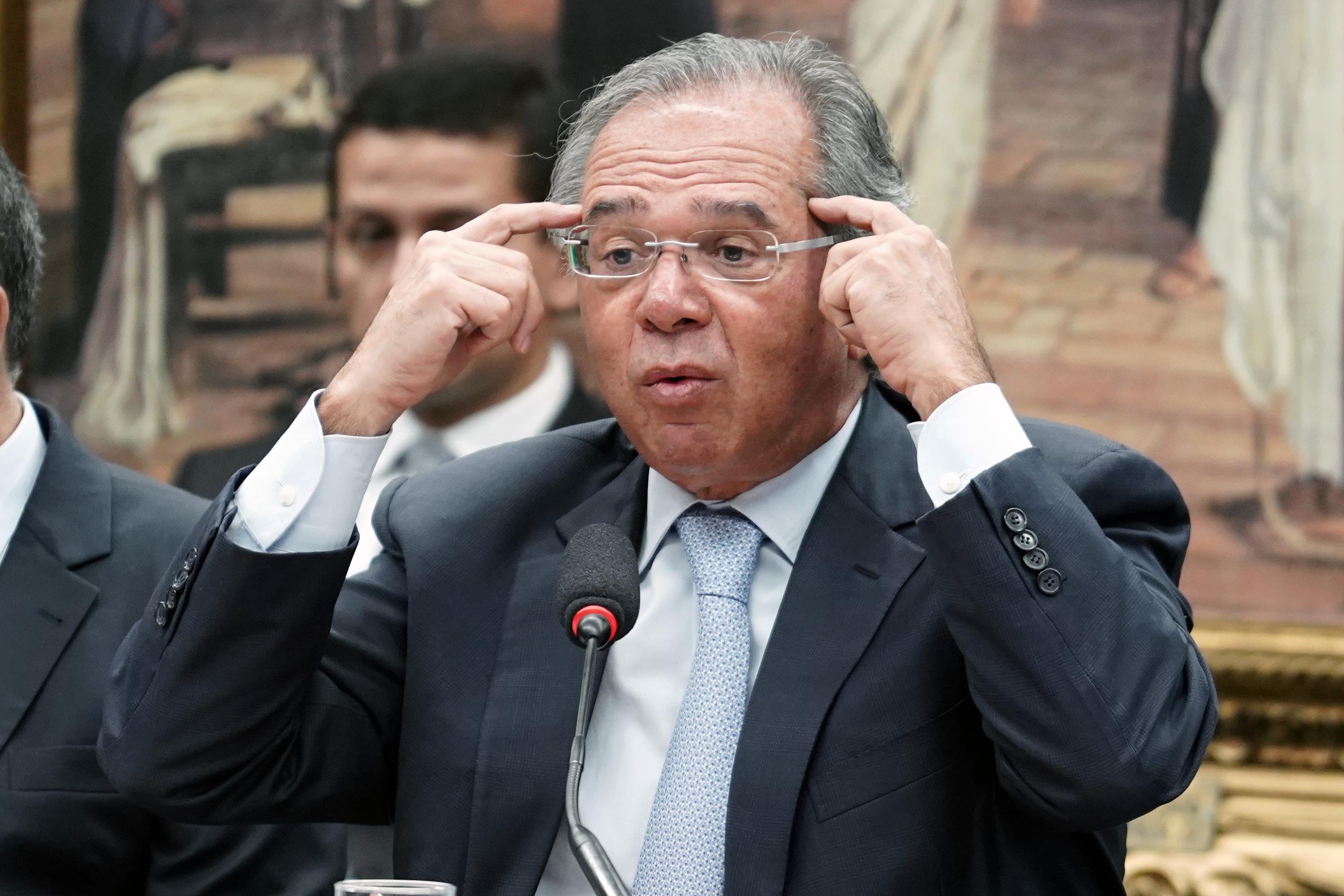 Guedes afirmou que TCEs ajudaram nos gastos em excesso, durante audi&ecirc;ncia da Comiss&atilde;o Mista de Or&ccedil;amento