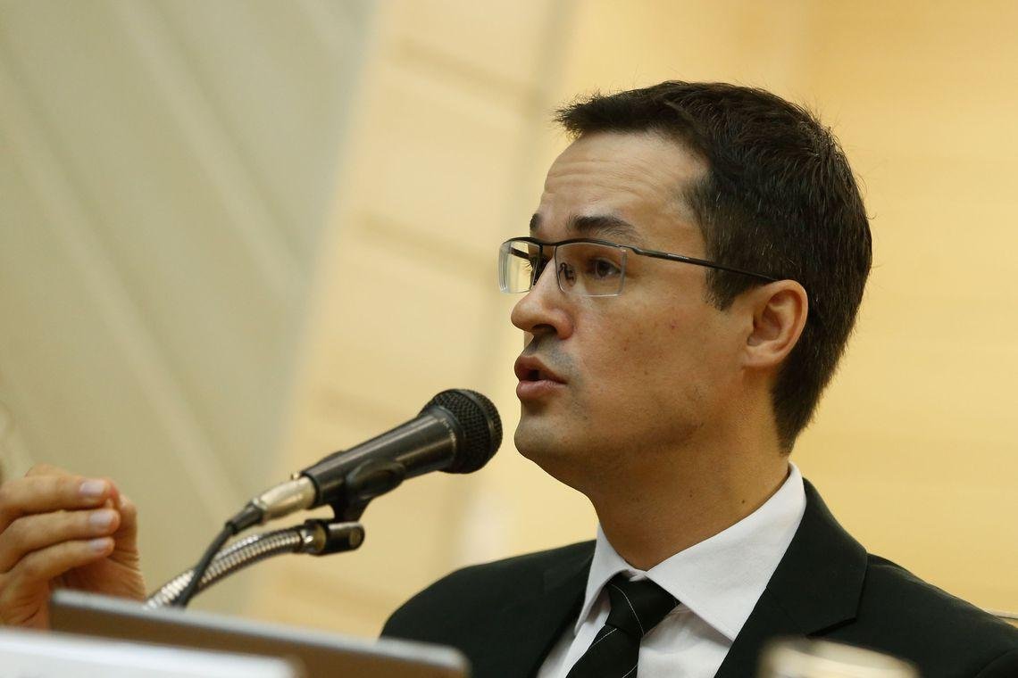 Dallagnol tamb&eacute;m destacou necessidade de haver mudan&ccedil;a nas leis para incentivar combate &agrave; corrup&ccedil;&atilde;o no Brasil