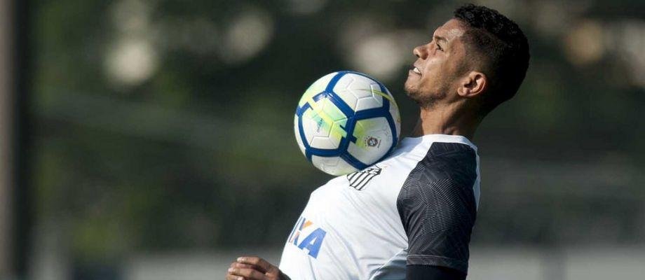 Renato mostrou confian&ccedil;a na contra&ccedil;&atilde;o de David Braz