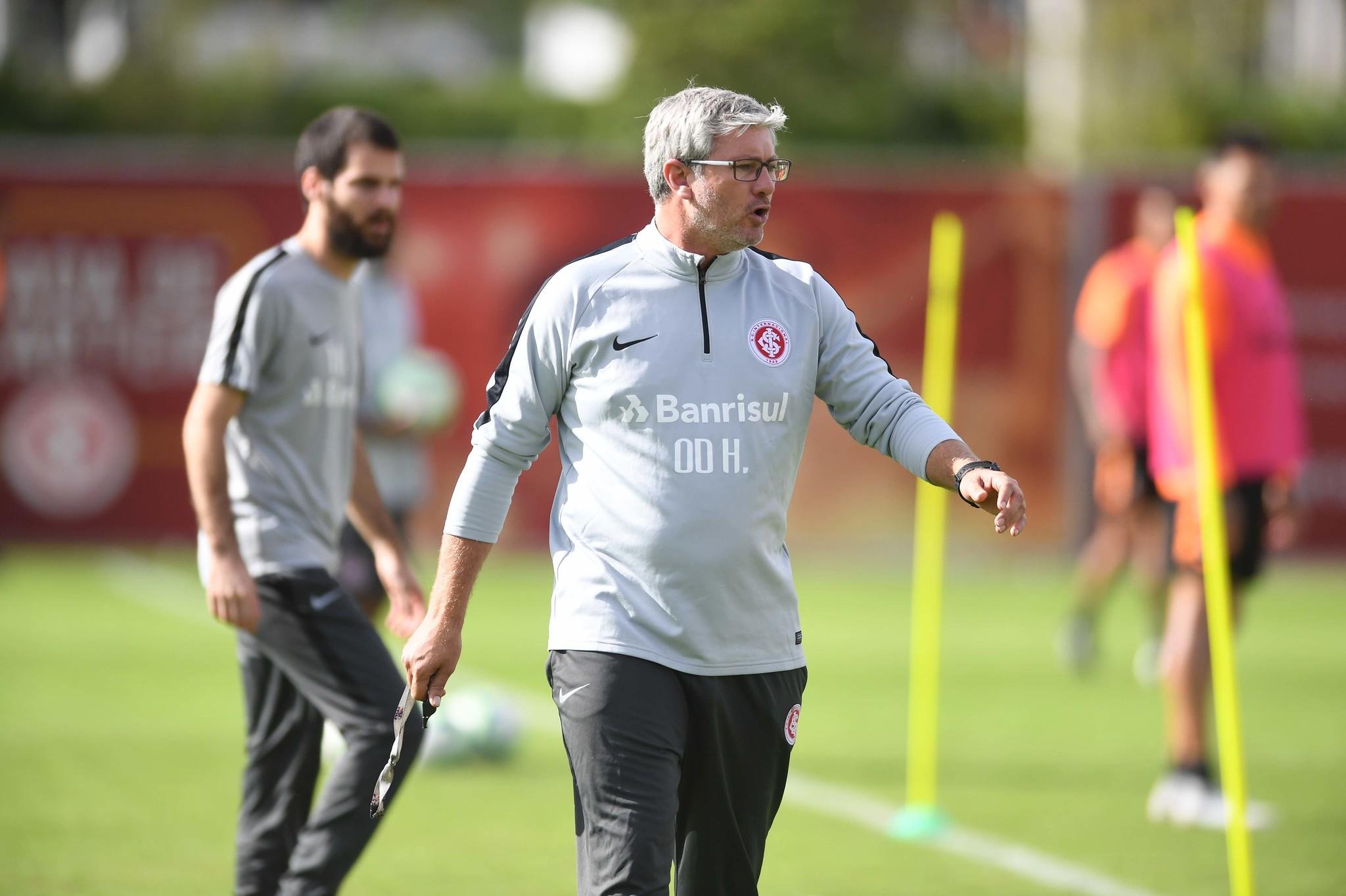Inter e CSA se enfrentam a partir da 16h de domingo