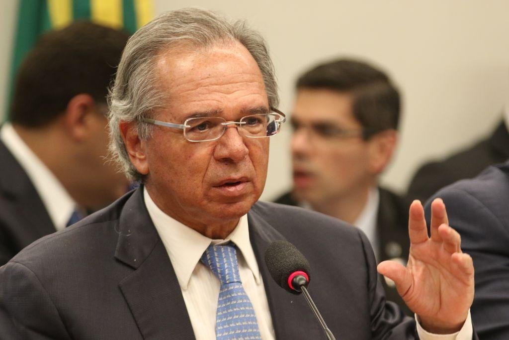 Paulo Guedes admitiu que a proje&ccedil;&atilde;o de crescimento do PIB neste ano caiu de 2,2% para 1,5%
