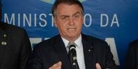 Bolsonaro vetou o trecho que permitia a anistia em caso de doações de servidores públicos que exerçam função ou cargo público de livre nomeação e exoneração, desde que filiados a partidos políticos