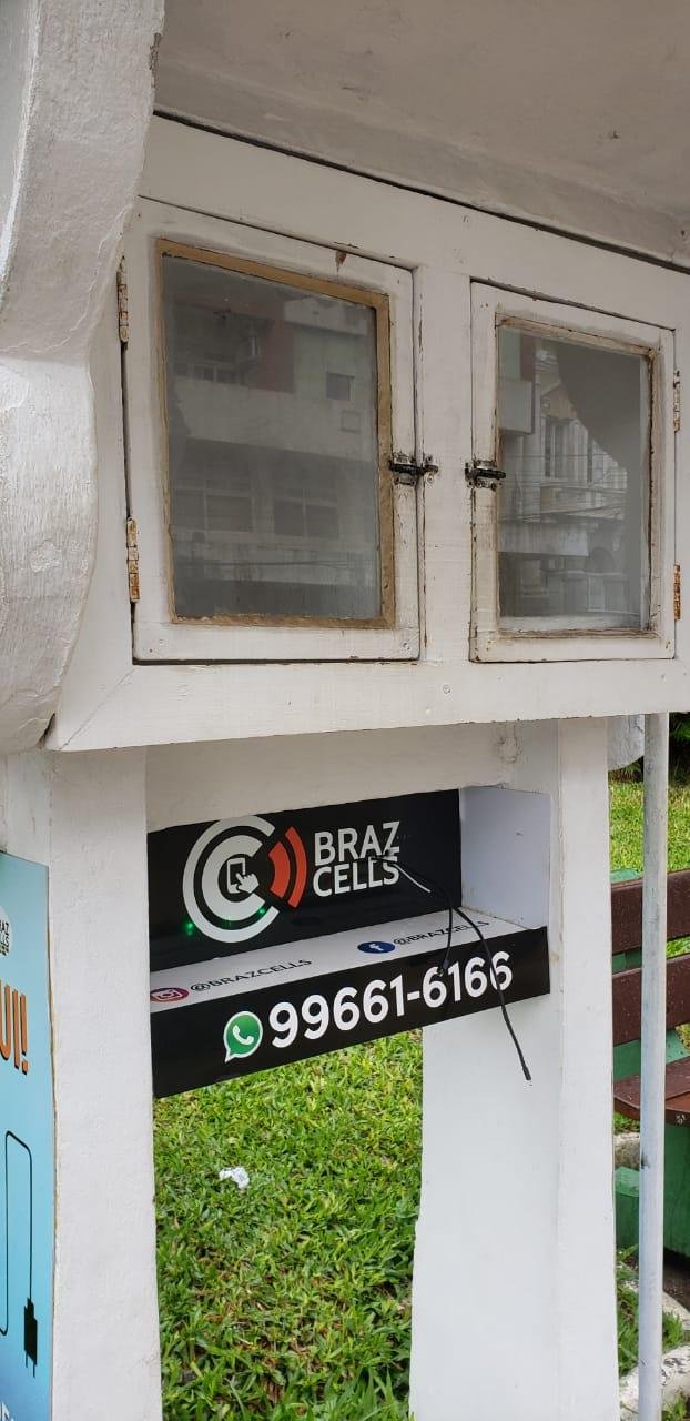 O espa&ccedil;o &eacute; usado para a troca de livros