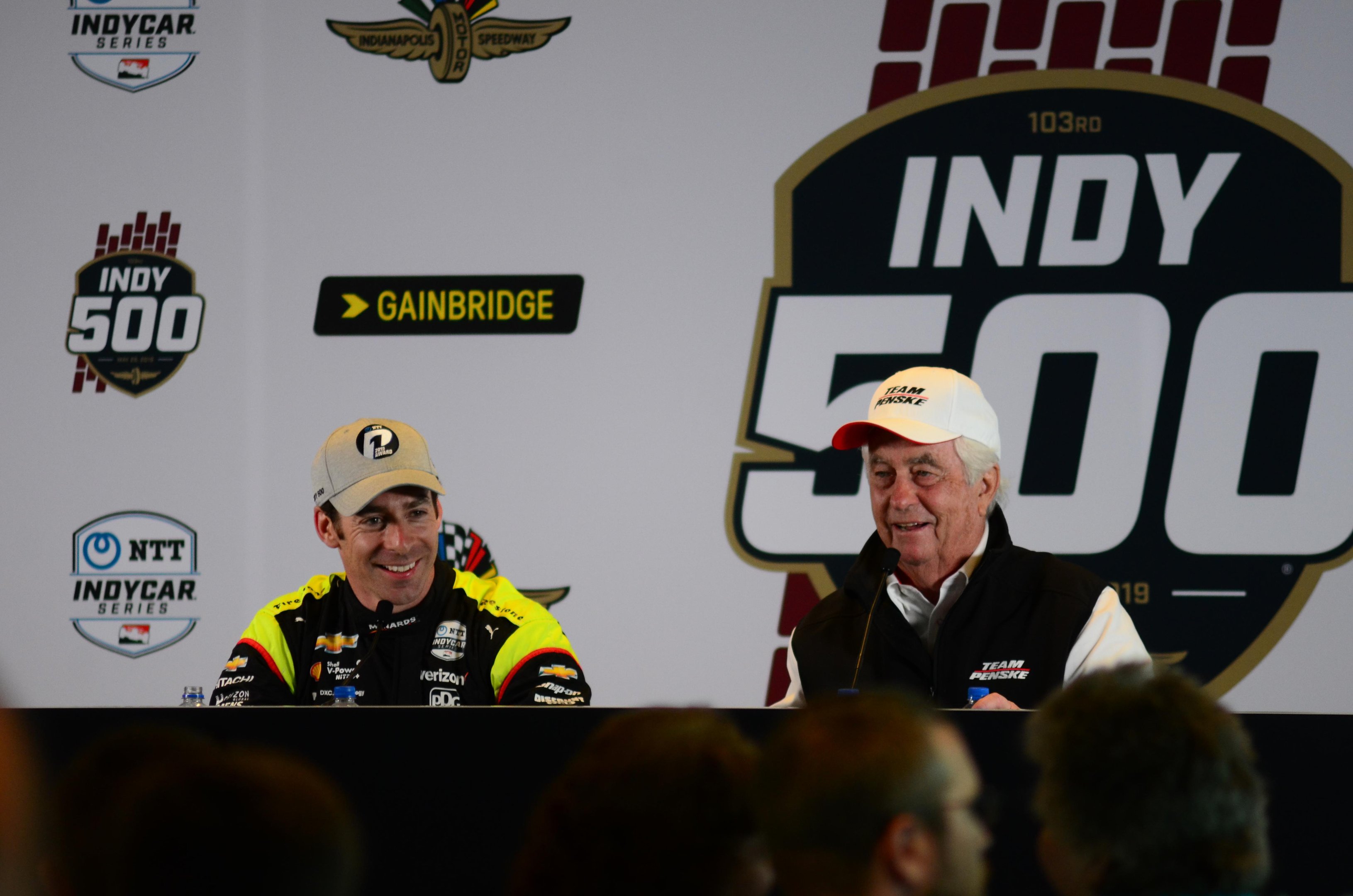 Roger venceu a Indy 500 por 17 vezes, mas ficou de fora da edi&ccedil;&atilde;o de 1995, com Fittipaldi e Unser Jr