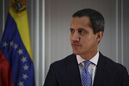 Imprensa foi proibida de entrar no Pal&aacute;cio Legislativo, onde Guaid&oacute; discursava