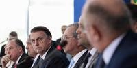 Presidente Jair Bolsonaro pediu que a Receita Federal estude um projeto que permita reavaliar patrimônios declarados no Imposto de Renda