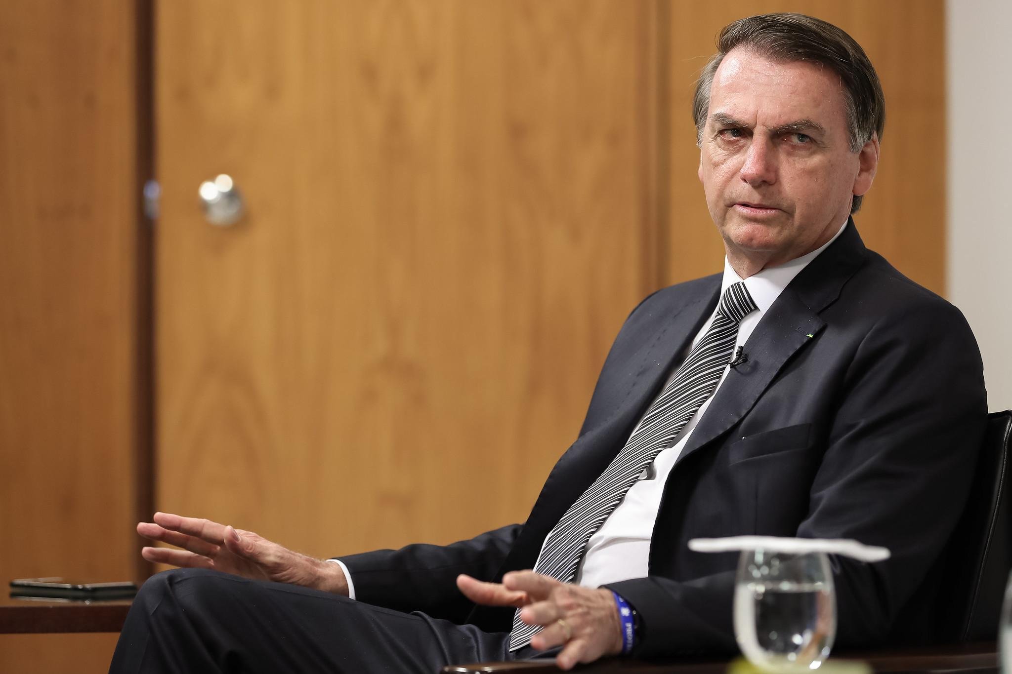 Bolsonaro argumentou que est&aacute; h&aacute; apenas cinco meses no poder e que as mudan&ccedil;as levam tempo