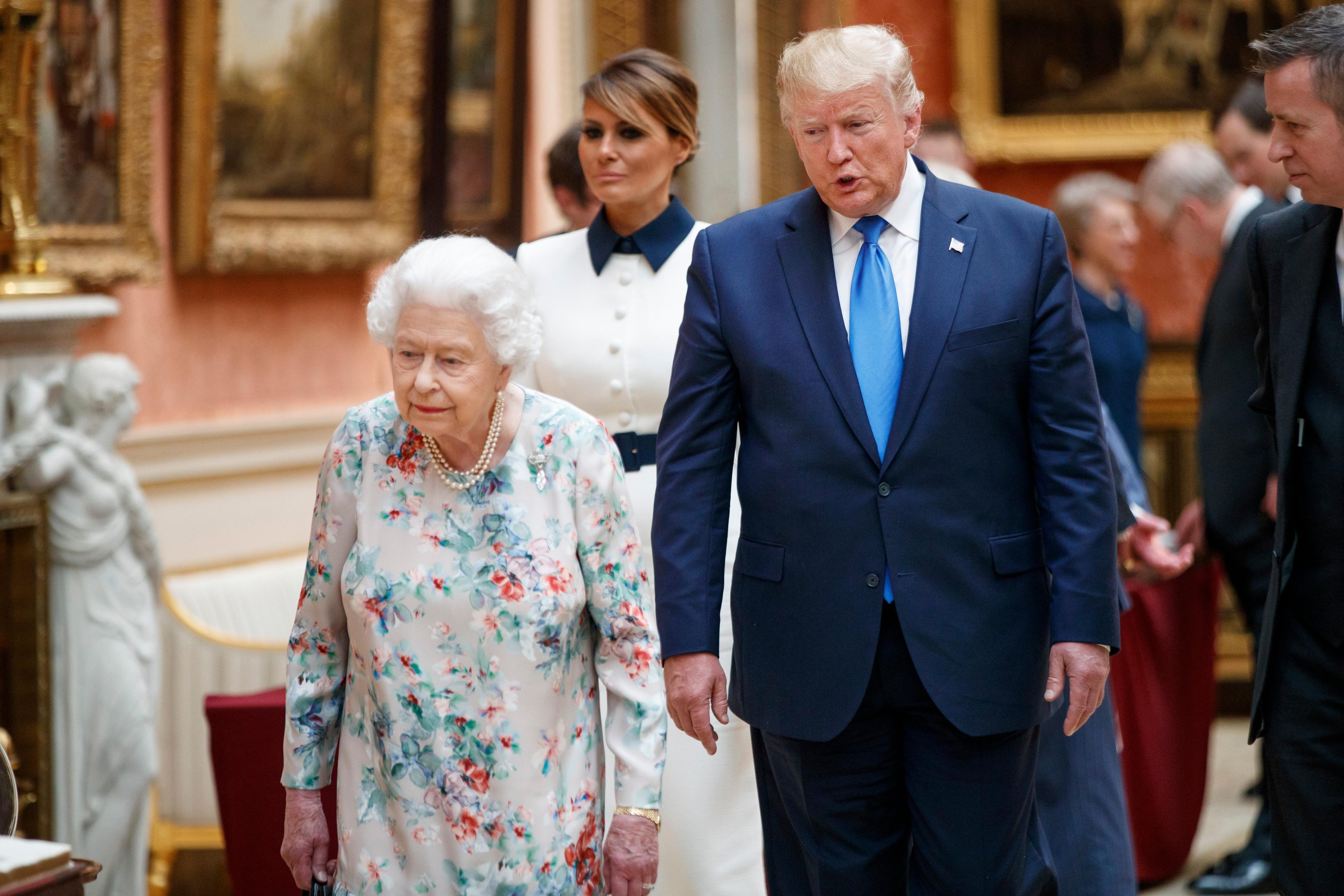Presidente americano, Donald Trump, iniciou nesta segunda-feira, com um cerimoniosa acolhida por parte da rainha Elizabeth II