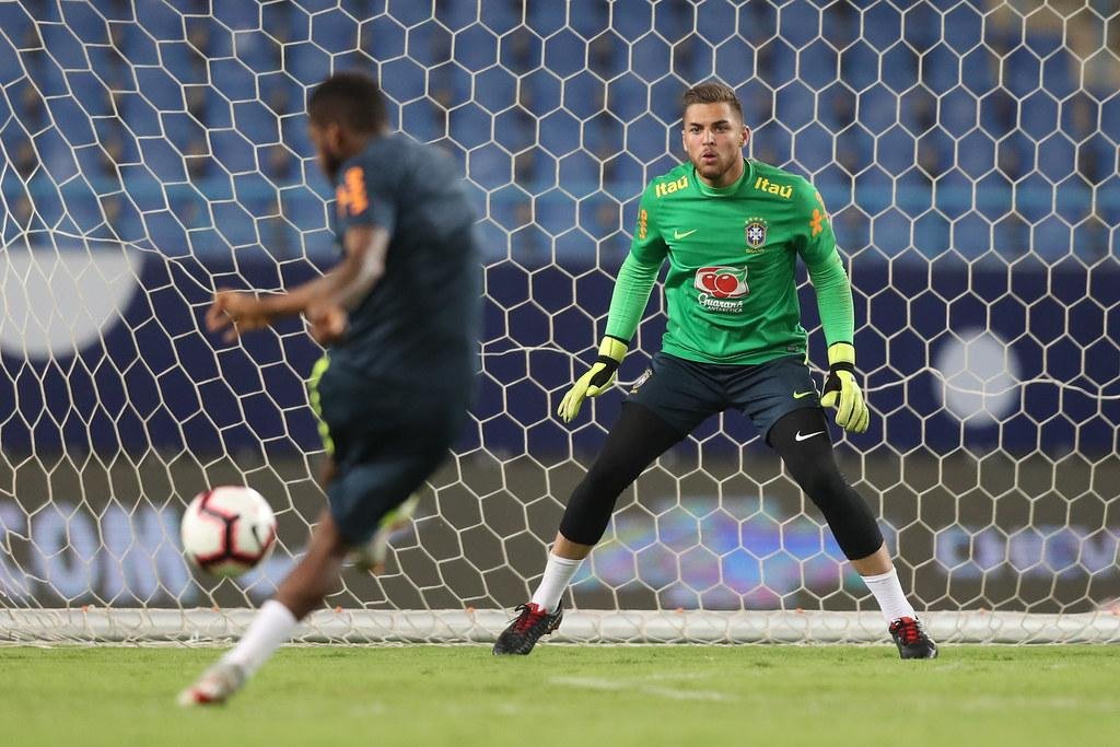 Phelipe Megiolaro ser&aacute; o terceiro goleiro da Sele&ccedil;&atilde;o Brasileira no amistoso contra o Catar