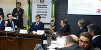 Procurador-geral do Estado, Eduardo Cunha da Costa (E), esteve na Comissão de Constituição e Justiça (CCJ) da Assembleia Legislativa