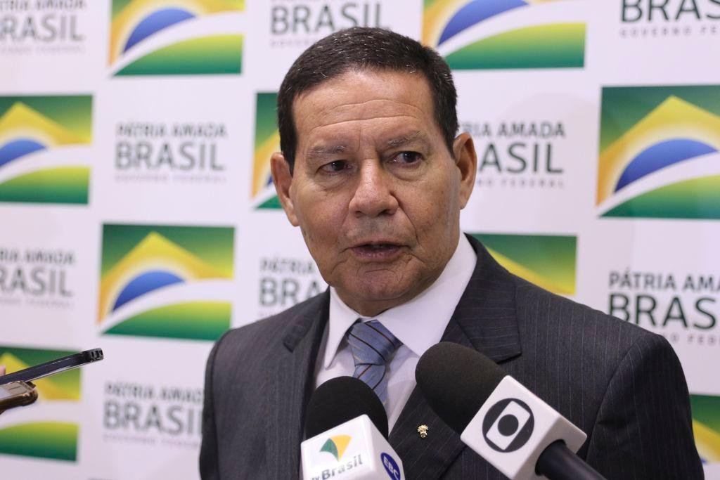 Em visita &agrave; China, no m&ecirc;s passado, o vice-presidente j&aacute; havia declarado que o Brasil "v&ecirc; com bons olhos" a companhia chinesa de tecnologia Huawei
