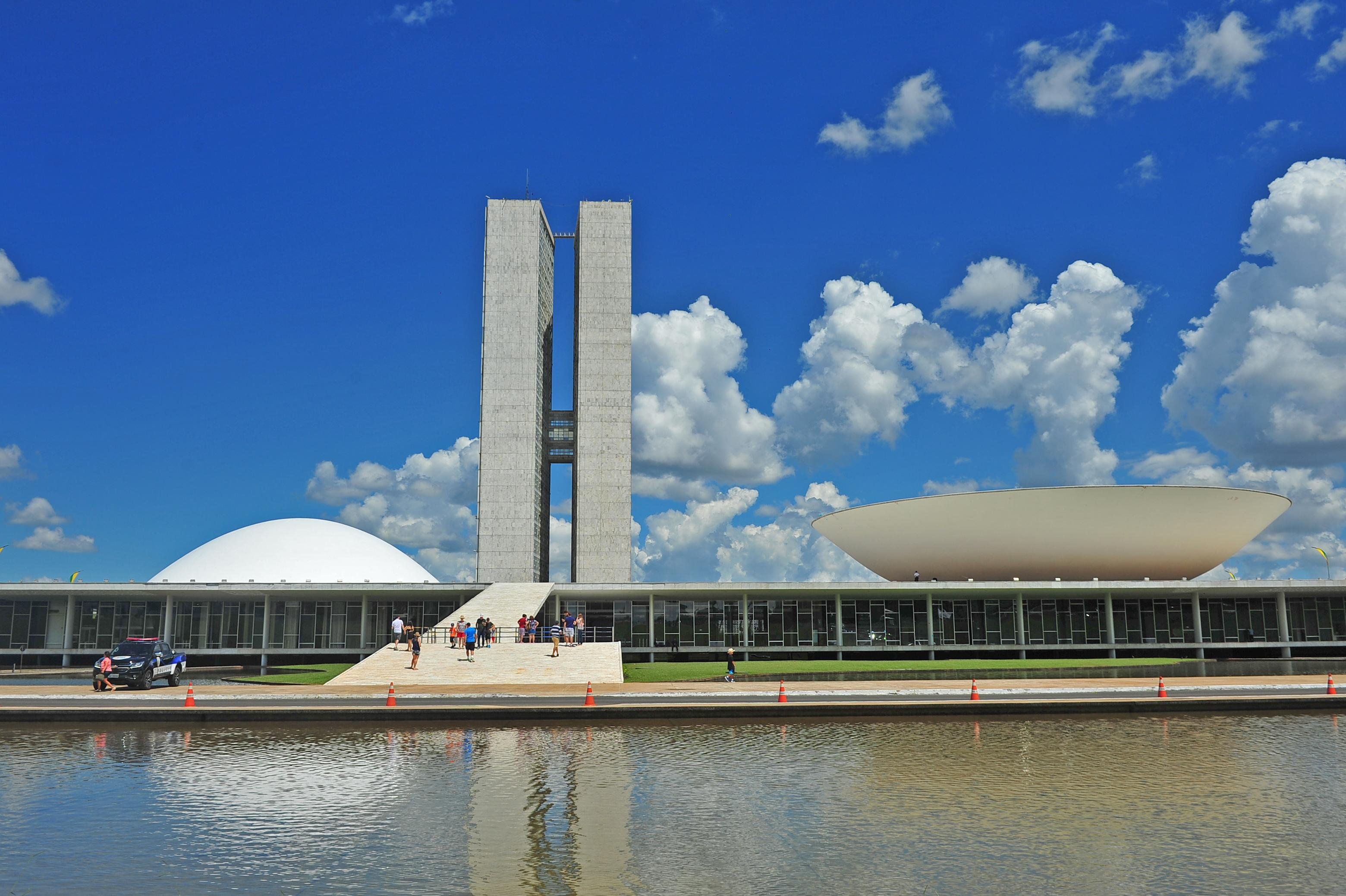 Congresso Nacional tem em seu pr&oacute;prio or&ccedil;amento um exemplo da distor&ccedil;&atilde;o do atual regime