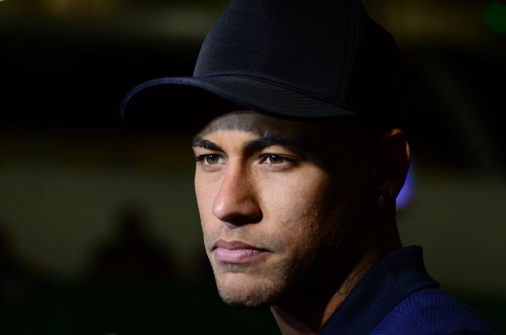 Neymar &eacute; ex-capit&atilde;o da equipe e a lideran&ccedil;a t&eacute;cnica desta gera&ccedil;&atilde;o