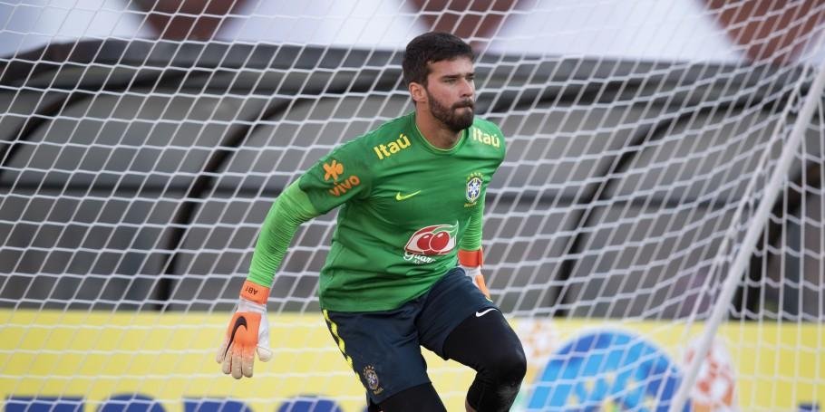 &Uacute;ltimo treino da Sele&ccedil;&atilde;o foi no gramado do Morumbi, palco da estreia desta noite