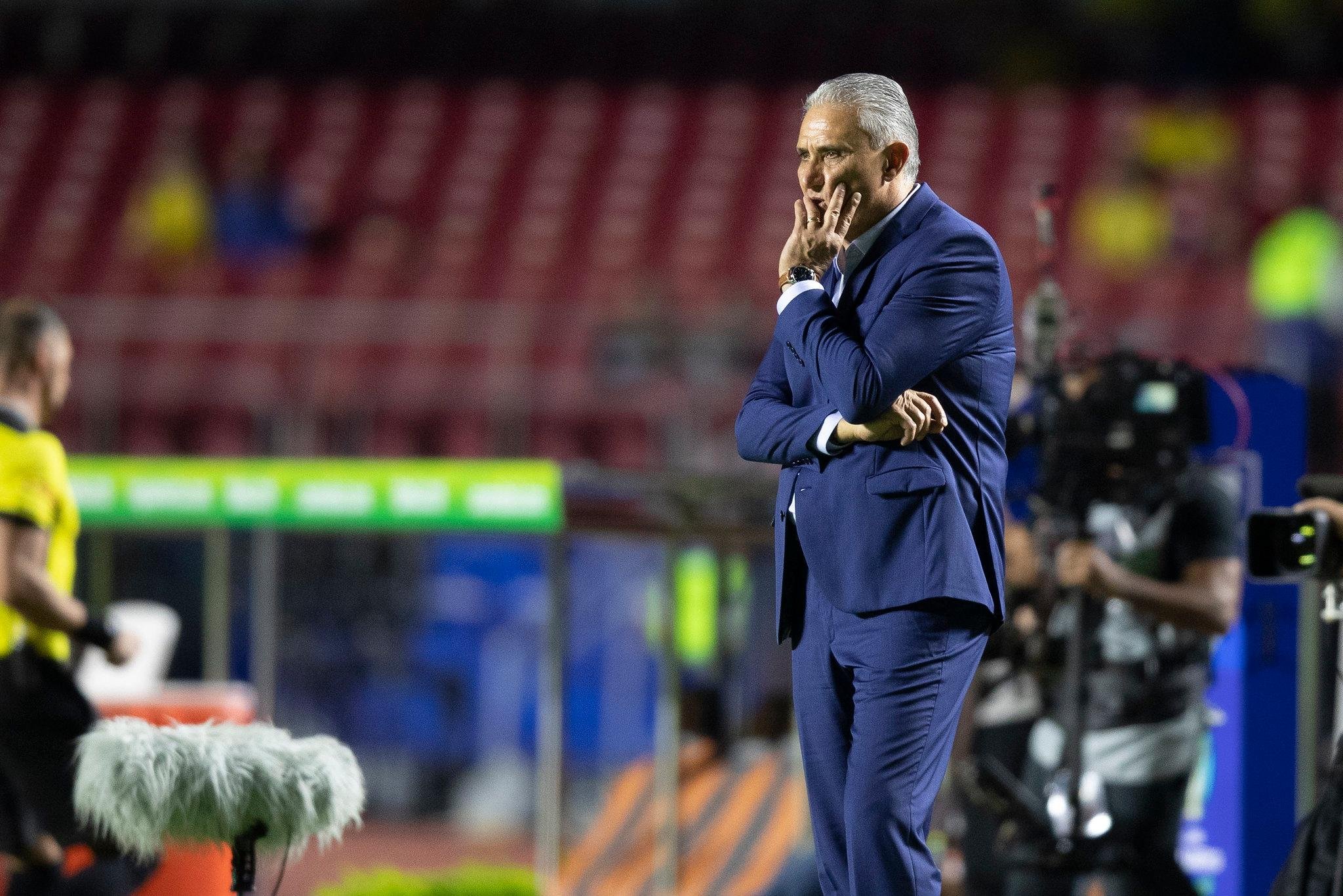 Tite compreendeu as vaias para a Sele&ccedil;&atilde;o pelo desempenho do primeiro tempo contra a Bol&iacute;via