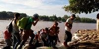 Pacto prevê que migrantes de outros países procurem asilo em território mexicano