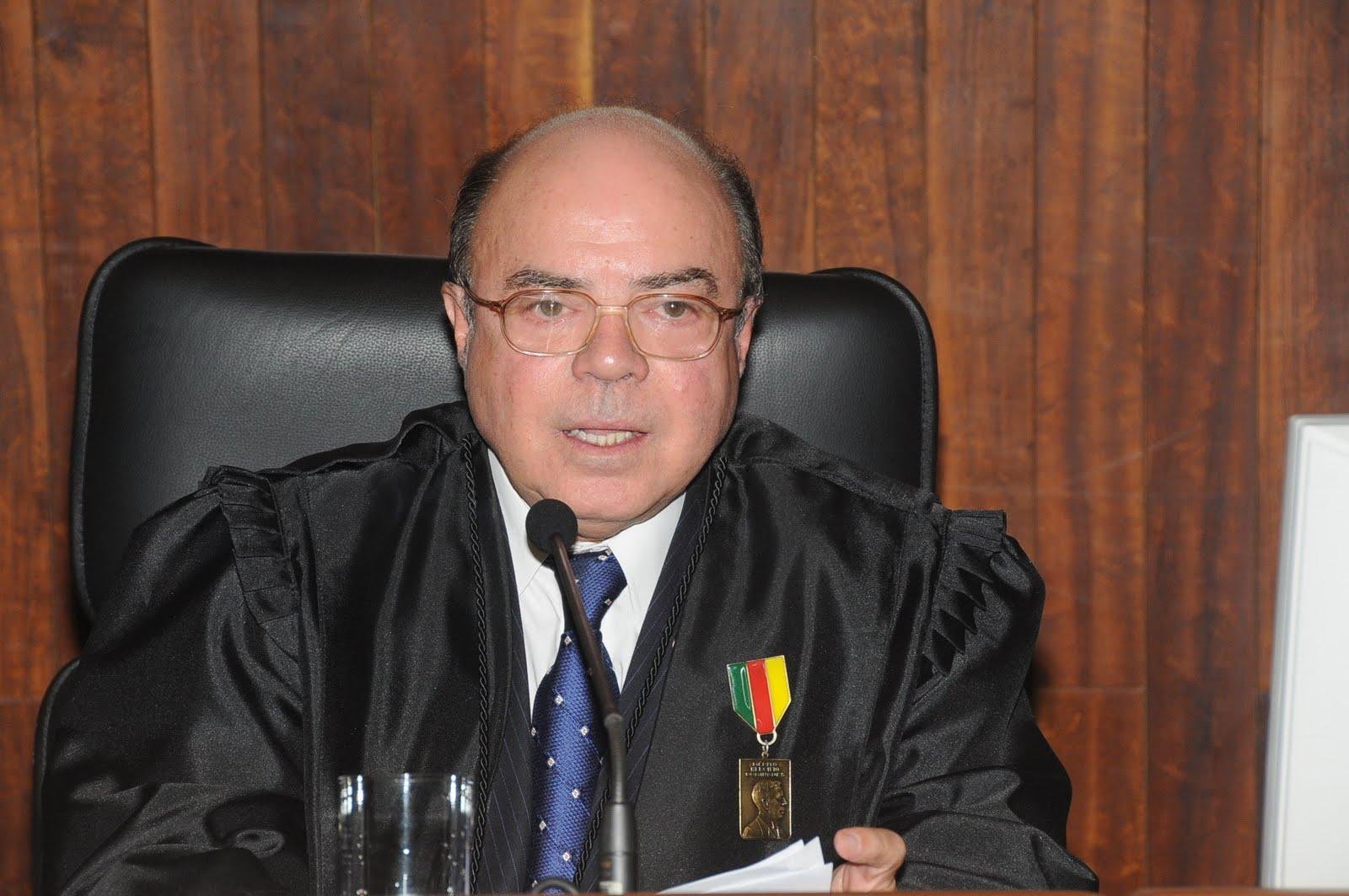 Conselheiro presidiu o Tribunal de Contas do Estado (TCE-RS).