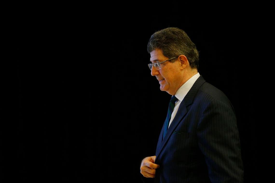 Joaquim Levy &eacute; a primeira baixa da equipe econ&ocirc;mica de Guedes