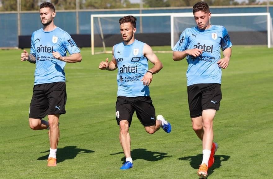 Uruguai treinou no CT Luiz Carvalho nesta manh&atilde;