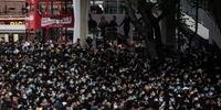 Protesto reuniu dois milhões de pessoas, em maioria vestidas de preto