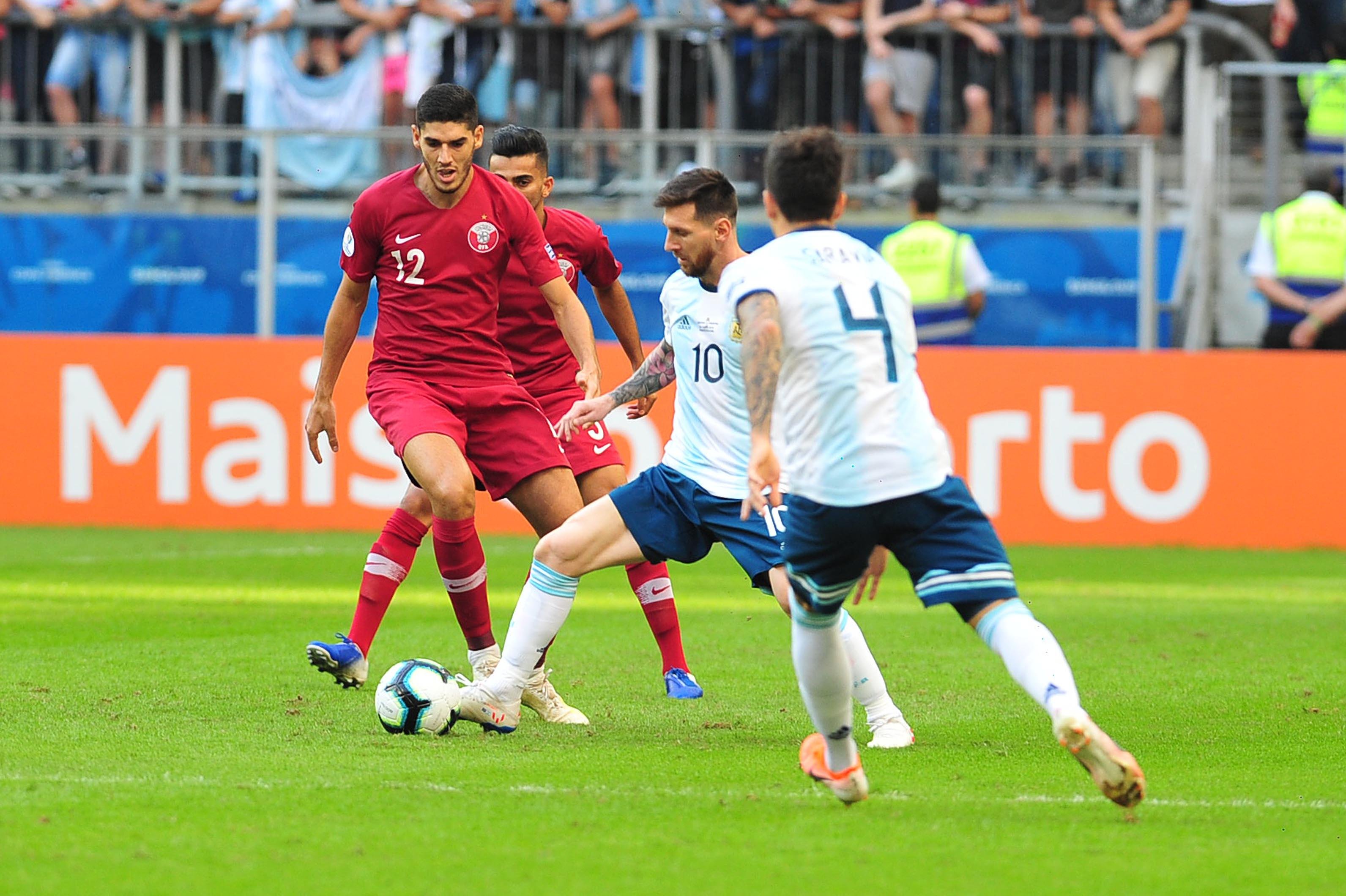 Lionel Messi lidera a sele&ccedil;&atilde;o da Argentina na Arena