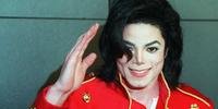 Michael Jackson faleceu em 2009, aos 50 anos, por overdose de drogas