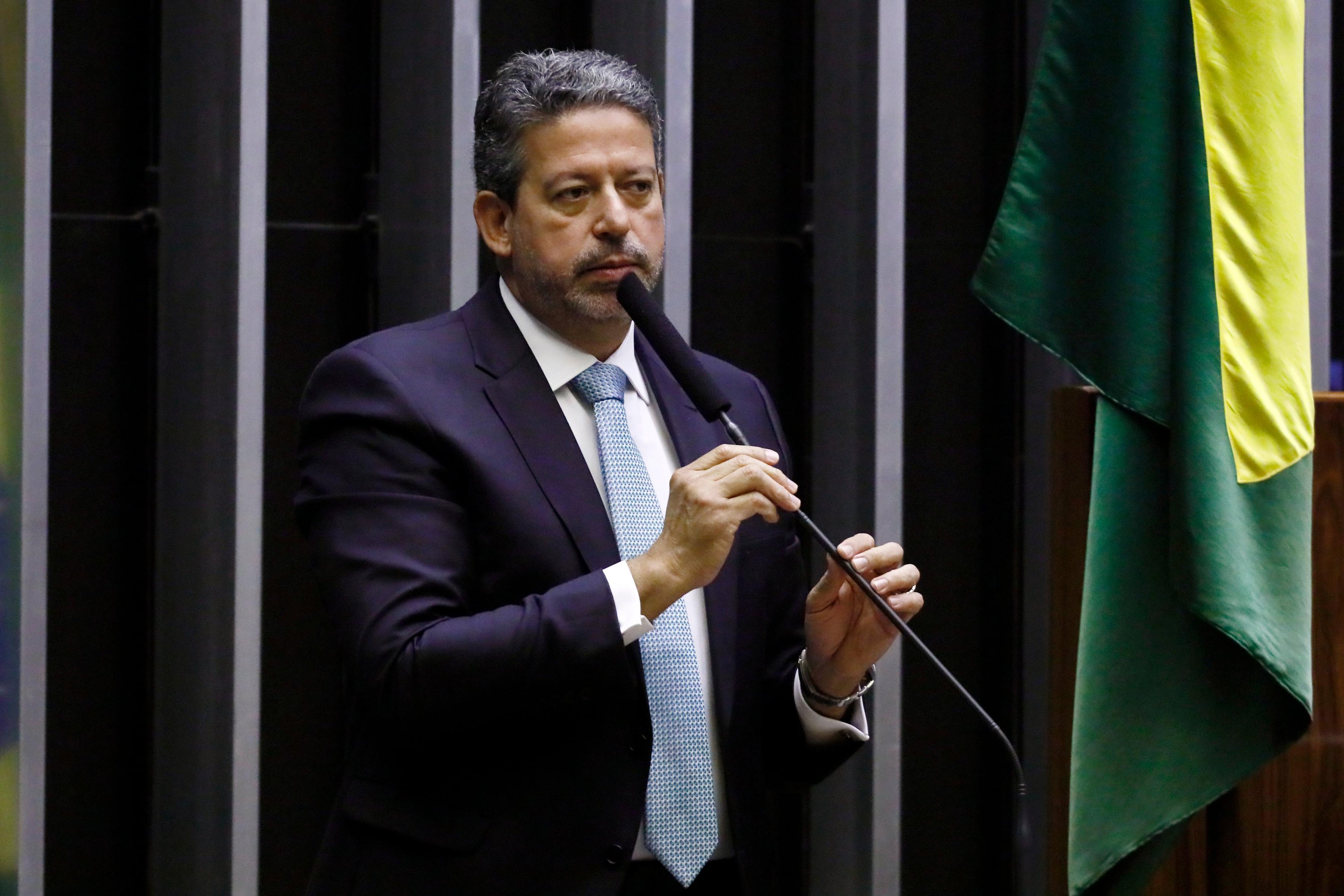Lira afirmou que "precisa sair do texto a desconstitucionaliza&ccedil;&atilde;o", al&eacute;m de refer&ecirc;ncias a Estados que "precisam ser amadurecidas"