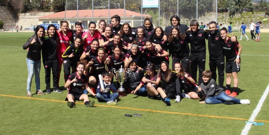 Madrilenho Club Deportivo Tac&oacute;n acaba de subir para a primeira categoria do futebol espanhol