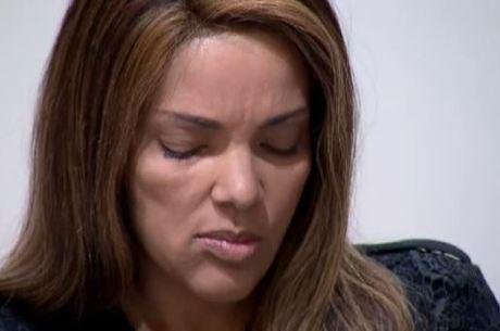 Flordelis disse n&atilde;o acreditar no envolvimento dos filhos