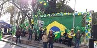 Grupo que apoia ministro Sérgio Moro realiza manifestação em Pelotas