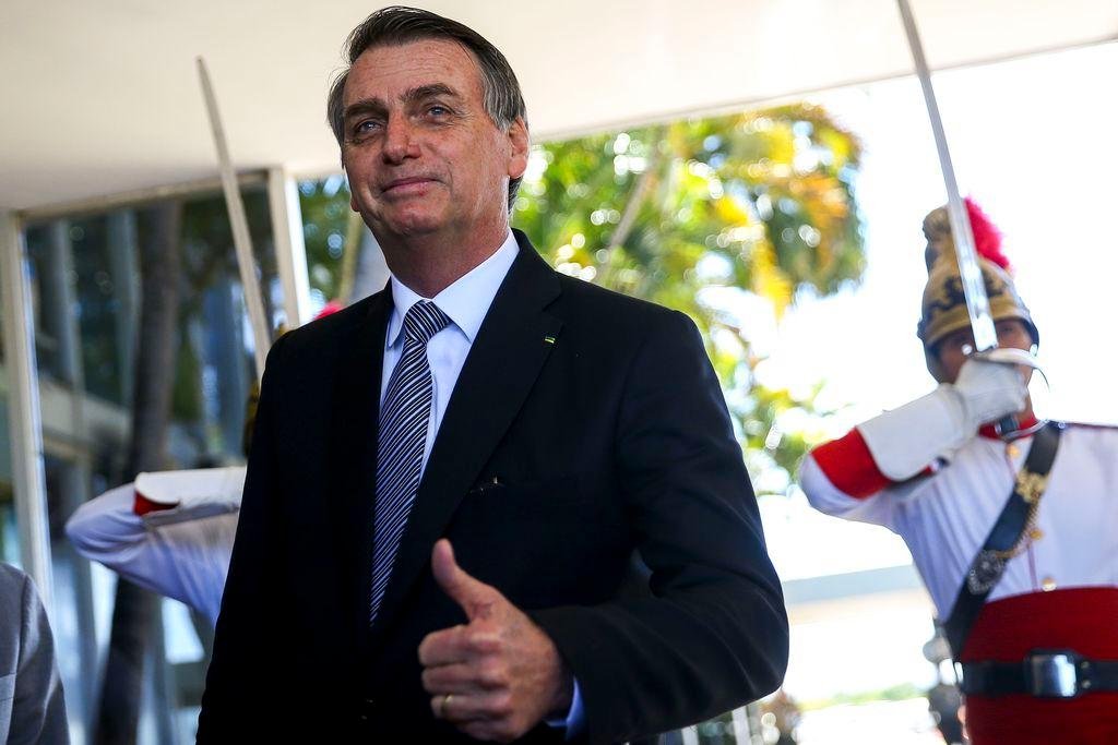 Bolsonaro analisou que Brasil precisa de uma grande mudan&ccedil;a no cen&aacute;rio econ&ocirc;mico