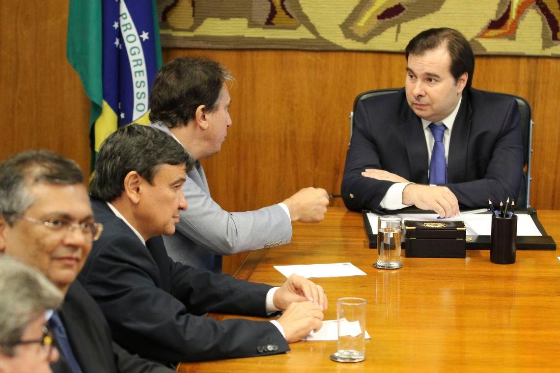 Presidente da C&acirc;mara citou "efeito cascata" com eventual medida
