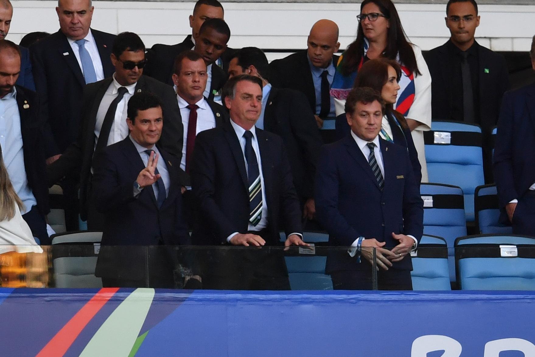 Ex-juiz esteve no Maracan&atilde; ao lado do presidente Jair Bolsonaro