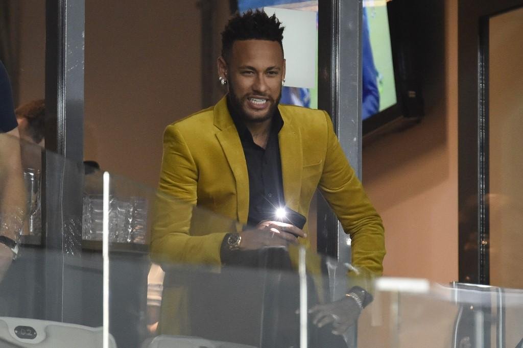 Neymar n&atilde;o se reapresentou no PSG